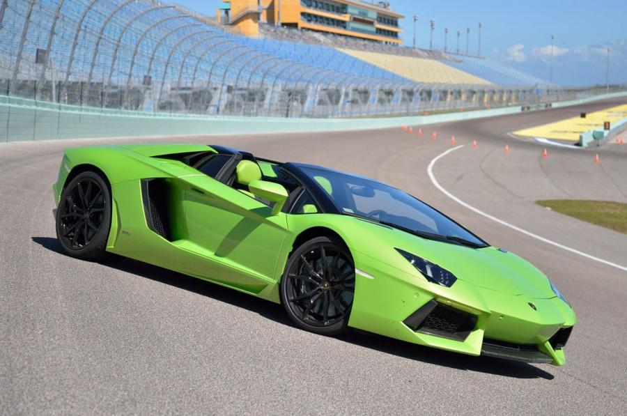  Lamborghini Aventador LP700-4 Roadster 2013 года  (фото 33 из 68)